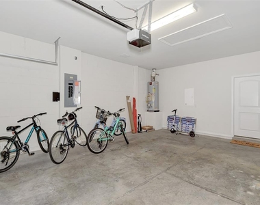 11616 Golden Bay Place - Photo Thumbnail 40