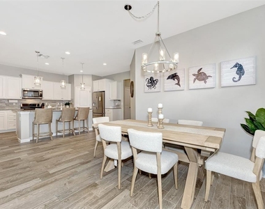 11616 Golden Bay Place - Photo Thumbnail 14