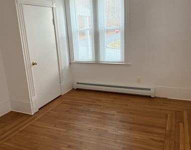 1 Farnsworth Street - Photo Thumbnail 21