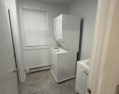 1 Farnsworth Street - Photo Thumbnail 8