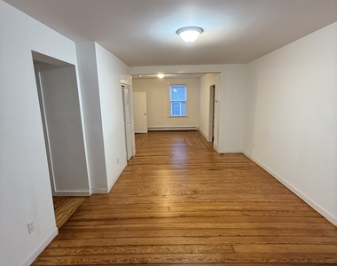 1 Farnsworth Street - Photo Thumbnail 12