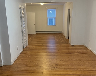 1 Farnsworth Street - Photo Thumbnail 14
