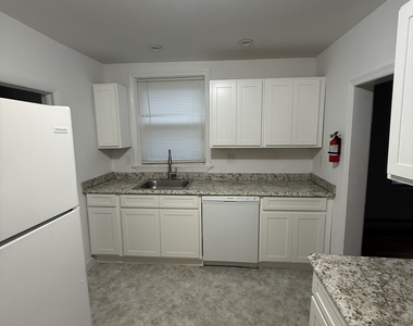 1 Farnsworth Street - Photo Thumbnail 5