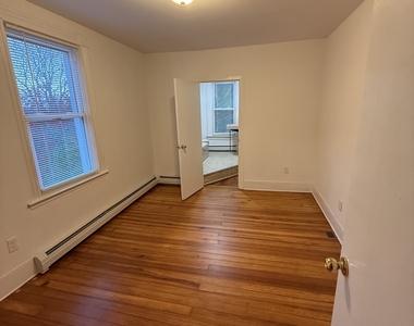 1 Farnsworth Street - Photo Thumbnail 13