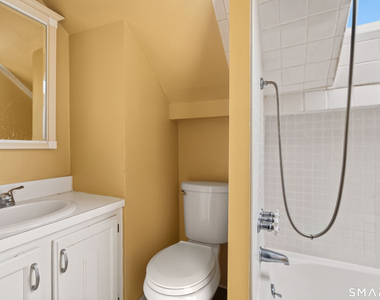 263 Seymour Road - Photo Thumbnail 9