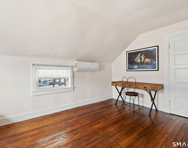 263 Seymour Road - Photo Thumbnail 7