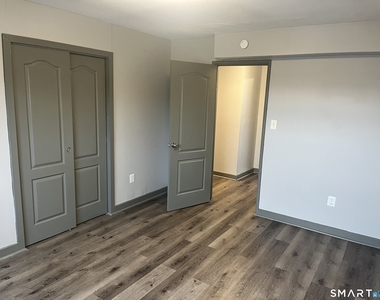 32 Cook Avenue - Photo Thumbnail 13