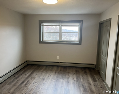 32 Cook Avenue - Photo Thumbnail 14