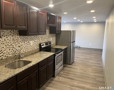 32 Cook Avenue - Photo Thumbnail 3