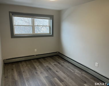 32 Cook Avenue - Photo Thumbnail 10