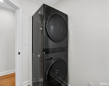 195 Laurel Place - Photo Thumbnail 12