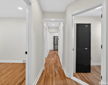 195 Laurel Place - Photo Thumbnail 11