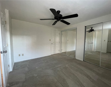 405 S 15th Street - Photo Thumbnail 5