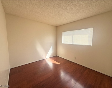 4220 Stewart Avenue - Photo Thumbnail 6