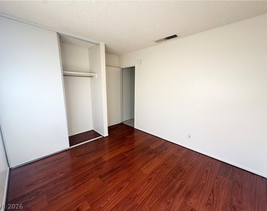 4220 Stewart Avenue - Photo Thumbnail 4