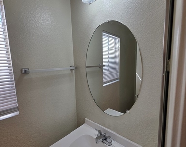 8829 Cornwall Glen Avenue - Photo Thumbnail 64