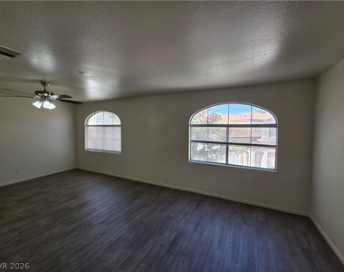 8829 Cornwall Glen Avenue - Photo Thumbnail 23
