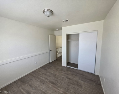 8829 Cornwall Glen Avenue - Photo Thumbnail 35