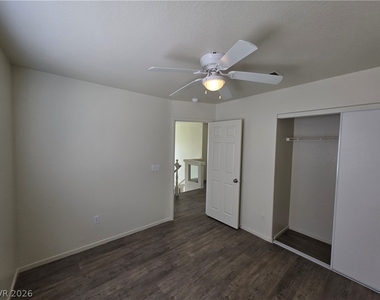 8829 Cornwall Glen Avenue - Photo Thumbnail 42
