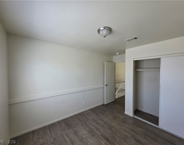 8829 Cornwall Glen Avenue - Photo Thumbnail 34
