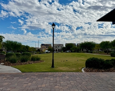 389 Wilford Springs Street - Photo Thumbnail 84