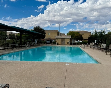 389 Wilford Springs Street - Photo Thumbnail 77