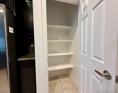 389 Wilford Springs Street - Photo Thumbnail 21