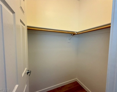 389 Wilford Springs Street - Photo Thumbnail 52