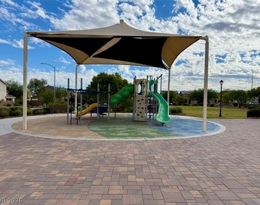 389 Wilford Springs Street - Photo Thumbnail 82
