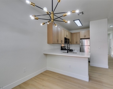 4730 E Craig Road - Photo Thumbnail 3