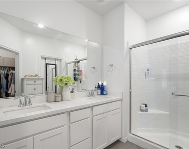 219 Cordelia Cove Avenue - Photo Thumbnail 17