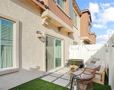 219 Cordelia Cove Avenue - Photo Thumbnail 19