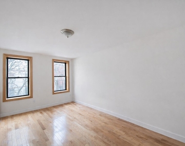609 West 196th Street - Photo Thumbnail 3