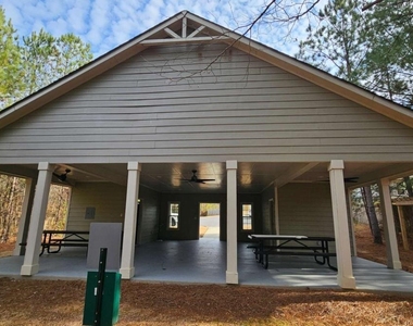 504 Pemberton Street - Photo Thumbnail 7