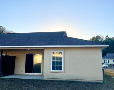 409 Lawnwood Court - Photo Thumbnail 14
