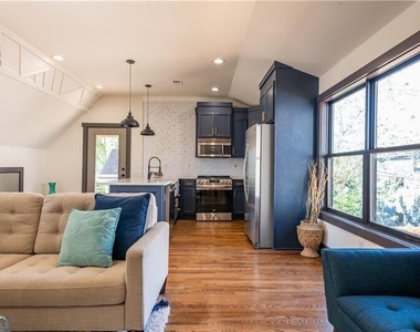 767 Terry Street - Photo Thumbnail 34