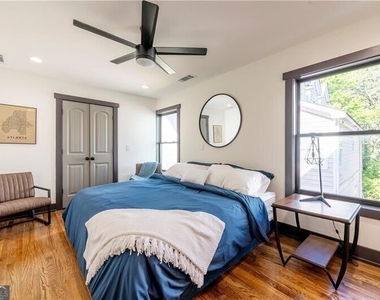 767 Terry Street - Photo Thumbnail 4