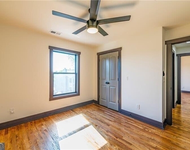 767 Terry Street - Photo Thumbnail 16