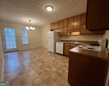 280 Chase Drive - Photo Thumbnail 1