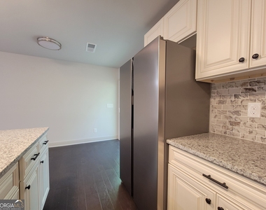 411 Loblolly Ridge - Photo Thumbnail 6