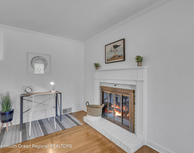 608 Brielle Avenue - Photo Thumbnail 7