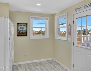 222 Hiering Avenue - Photo Thumbnail 9