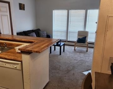 4800 W Lovers Lane - Photo Thumbnail 2