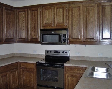 5413 Soledad Drive - Photo Thumbnail 8