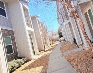 212 Stellariga Place - Photo Thumbnail 14