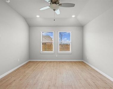 1336 Water Canna Drive - Photo Thumbnail 12