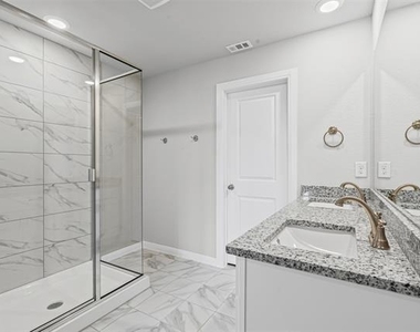 1336 Water Canna Drive - Photo Thumbnail 14