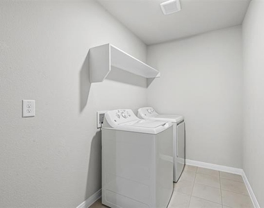 1336 Water Canna Drive - Photo Thumbnail 9