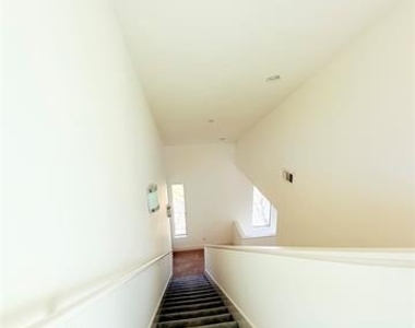 1600 N Haskell Avenue - Photo Thumbnail 18