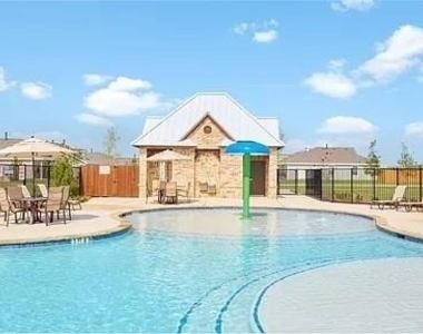 9925 Little Tree Lane - Photo Thumbnail 16